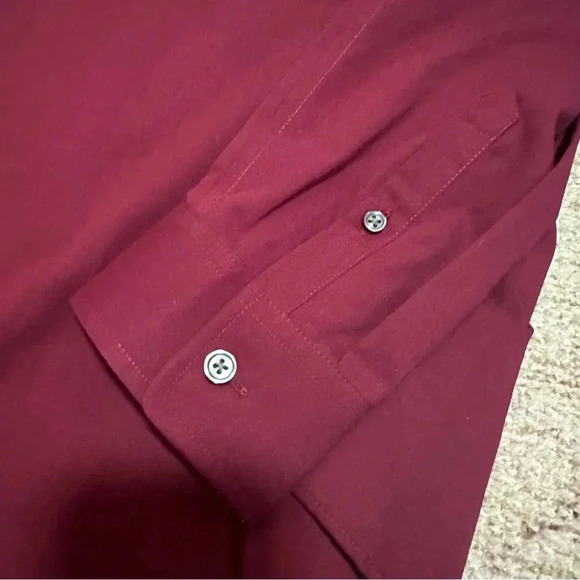 NWT Eddie Bauer maroon wrinkle resistant button down size XL - Picture 6 of 11